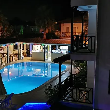 Loya Hotel